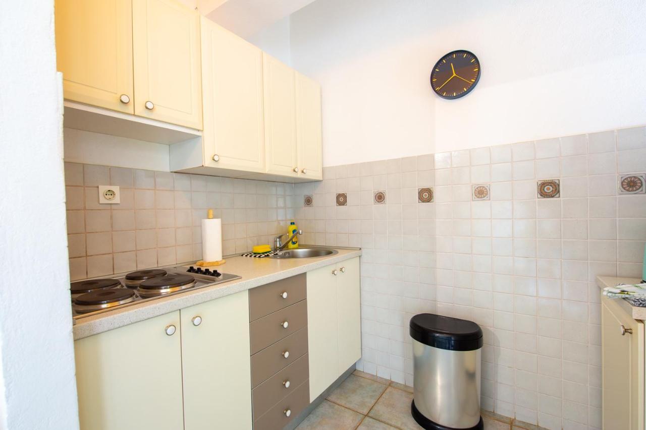 Apartments Ela Novalja Zewnętrze zdjęcie